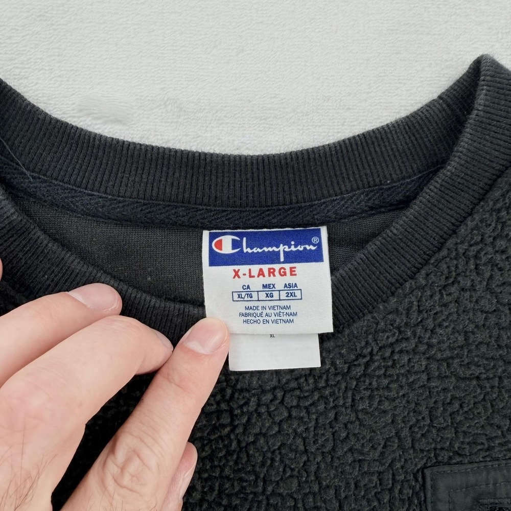 Champion Sweatshirt Mens XL Gray Sherpa Fleece Pullover Chest Pocket Logo - Picture 3 of 16